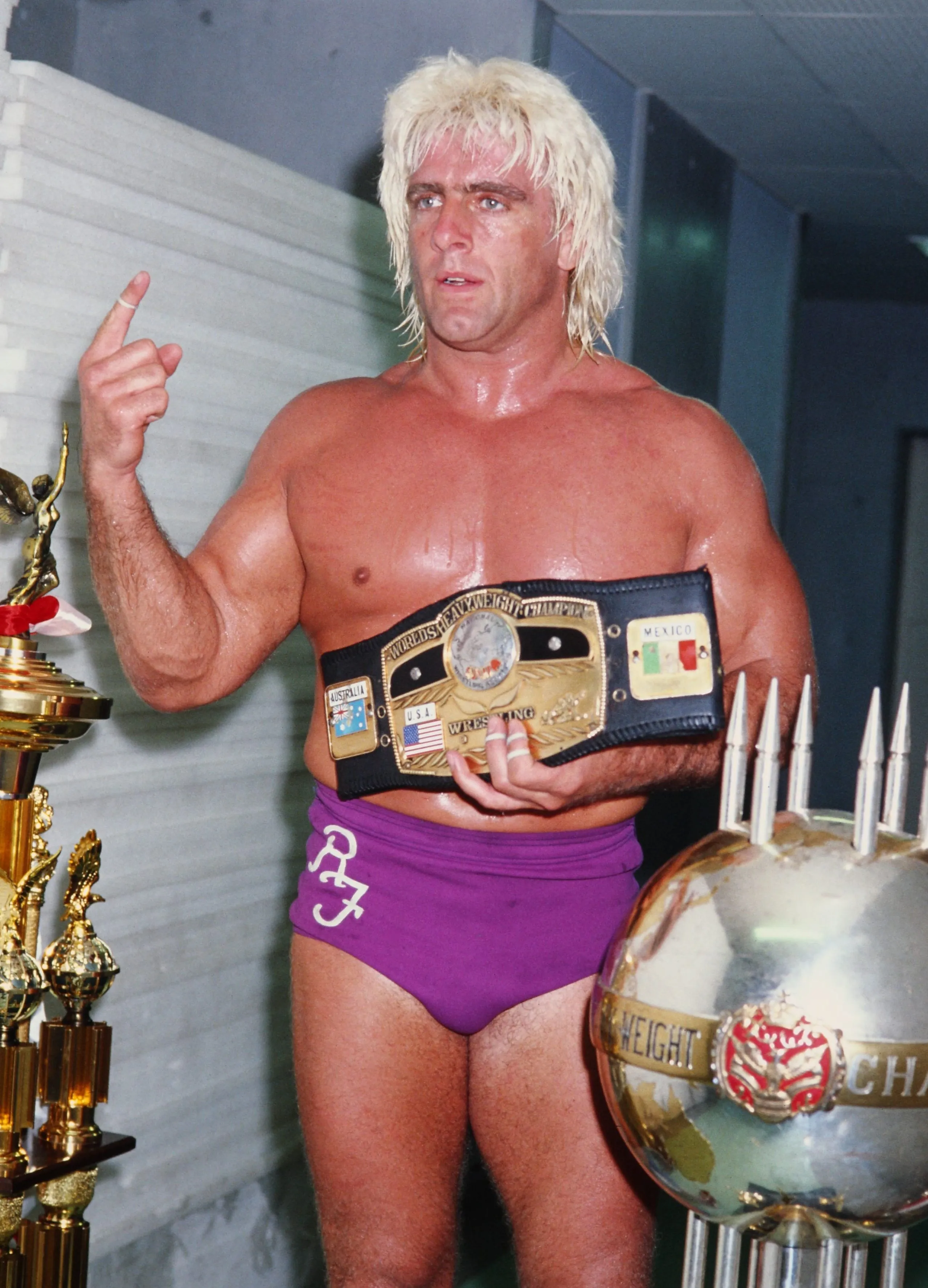 when did ric flair start wrestling