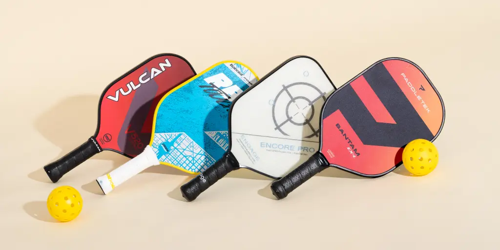 which pickleball paddle to buy